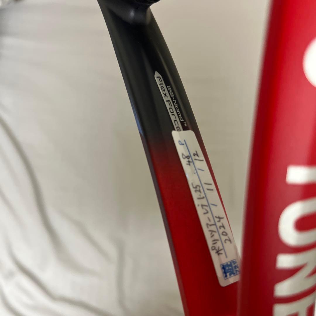 YONEX VCORE 100テニスラケット