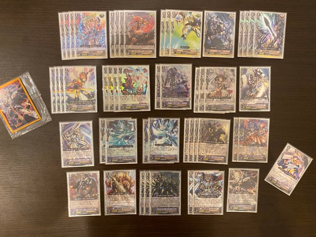 ヴァンガード　引退品　1,200枚以上