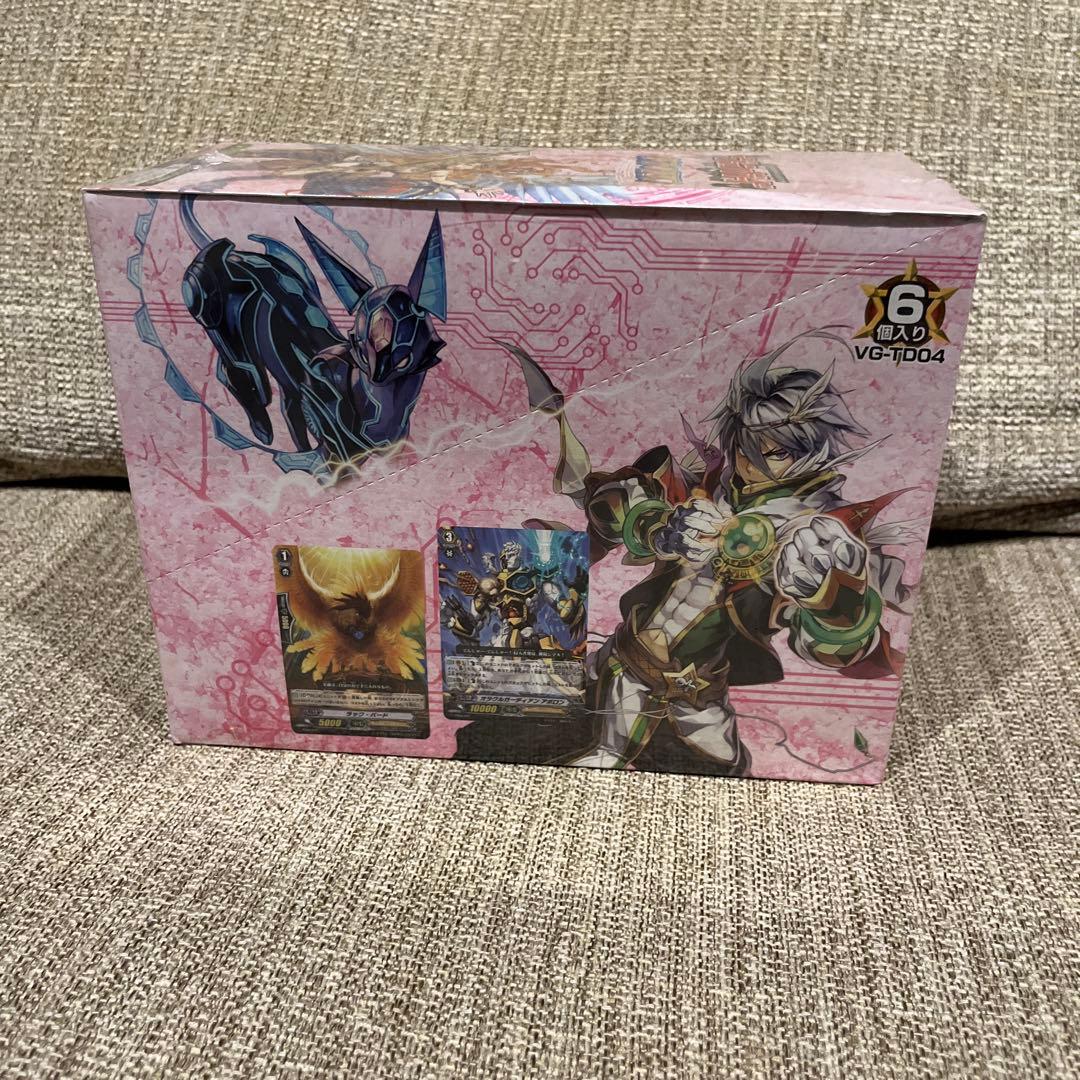 ヴァンガード　桜花の姫巫女　トライアルデッキ6個入り　未開封
