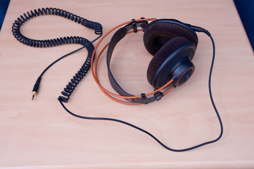 AKG K712 PRO ヘッドホン