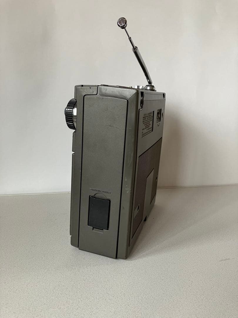 ソニーＢＣＬラジオ　ＩＣＦー５９００　　　　完動品