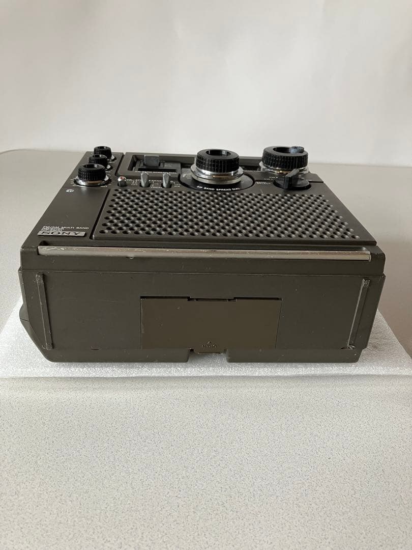 ソニーＢＣＬラジオ　ＩＣＦー５９００　　　　完動品