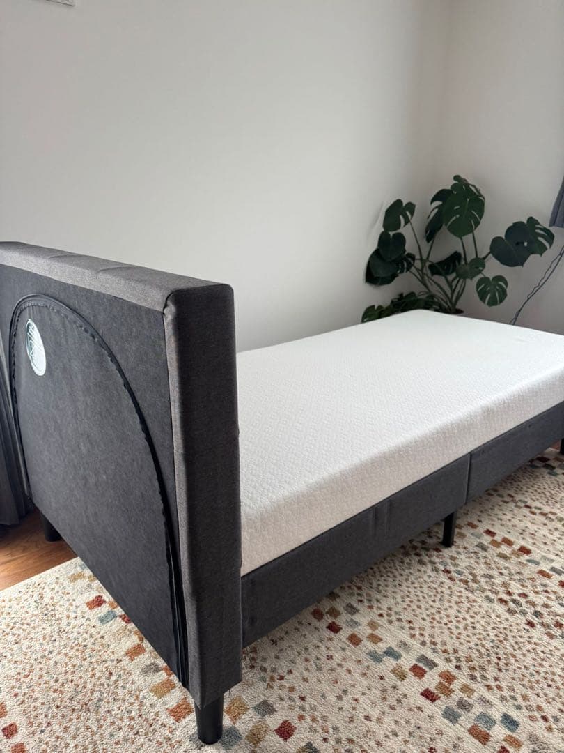 シングルベッド + マットレス