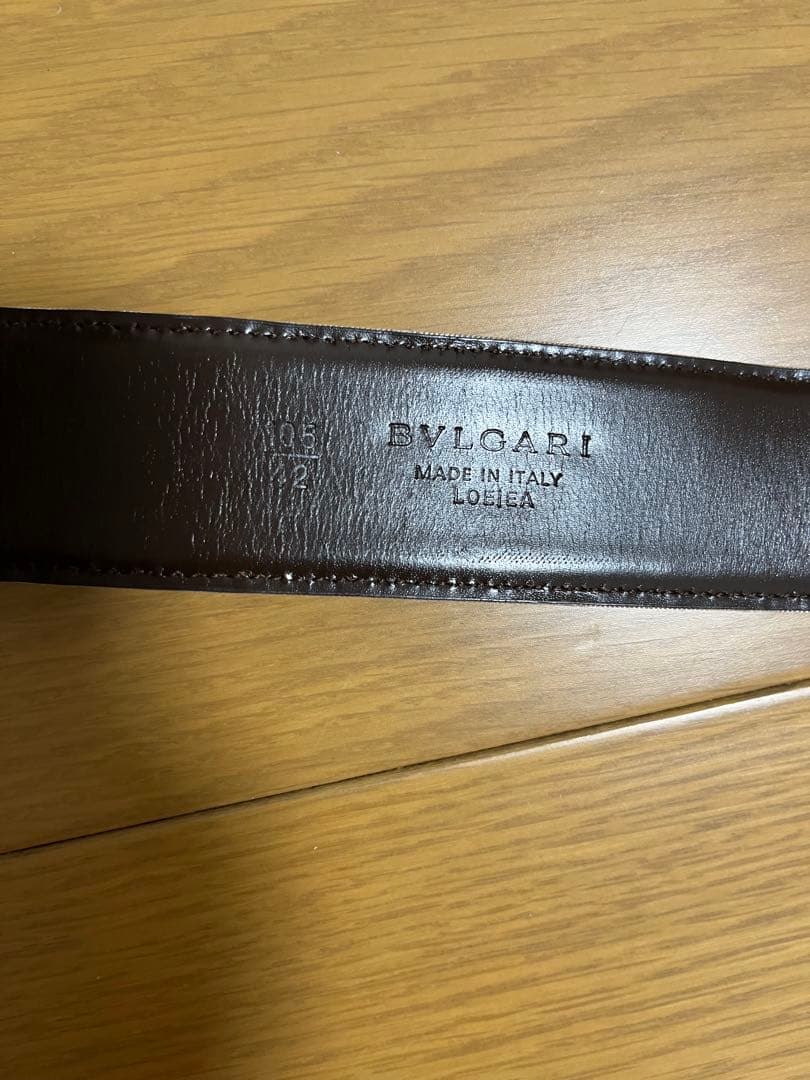 BVLGARI ロゴ入りベージュレザーベルト