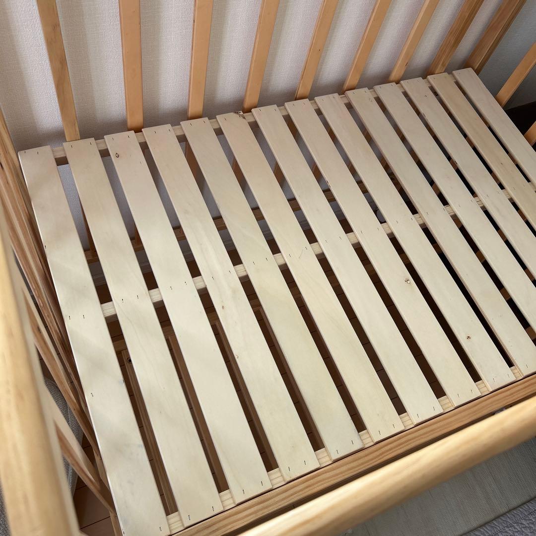 説明書付き！ヤトミ ミニベビーベッド　キャスター付き