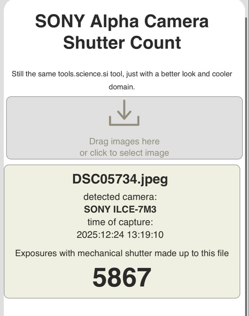 ショット数5867回！中古美品SONY α7 III