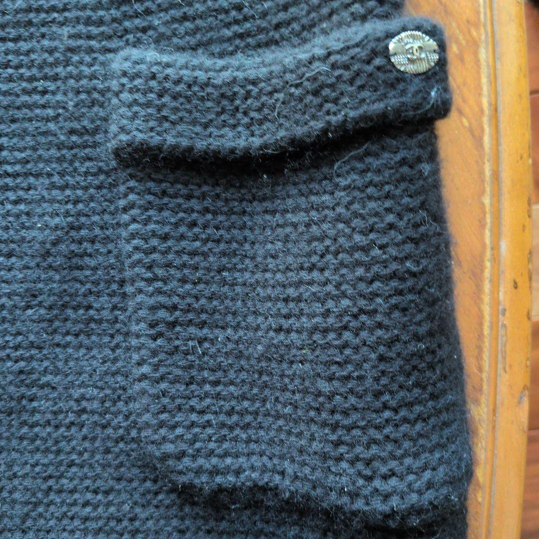 シャネルの暖かなニットワンピース