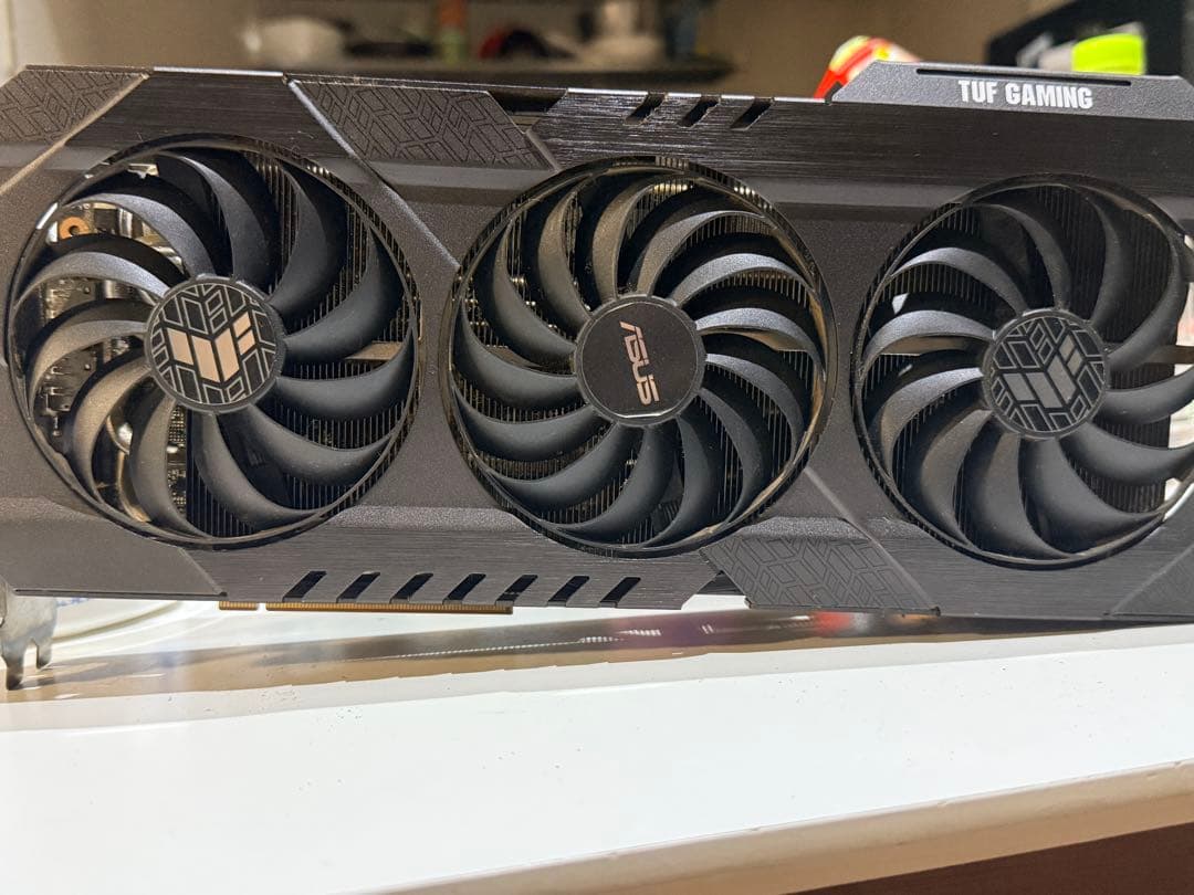 ASUS TUF RX 6700 XT O12G-GAMINGグラフィックカード