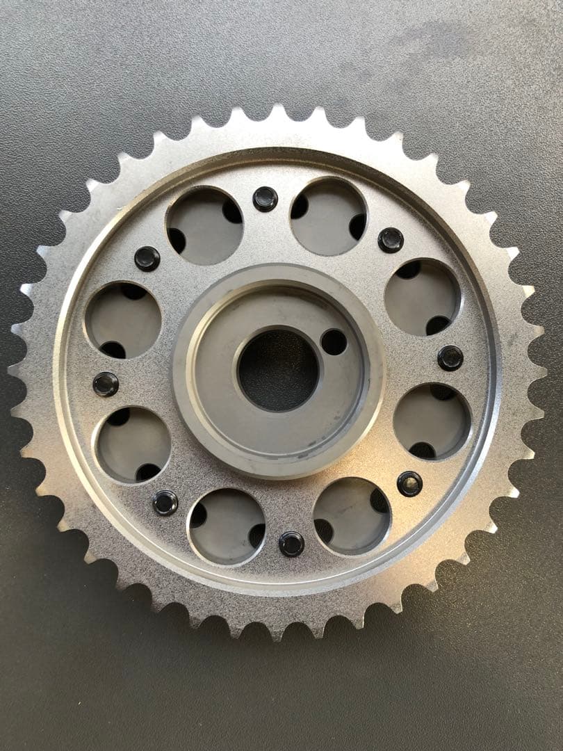 【新品】日産L6/L4 カムシャフト用カムスプロケット　調整式　L型エンジン