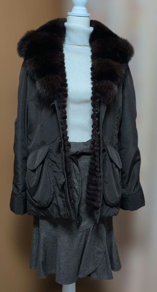 ✨未使用✨肉厚フォックスFUR・ラビットファーライナー付き ジャケット丈70cm