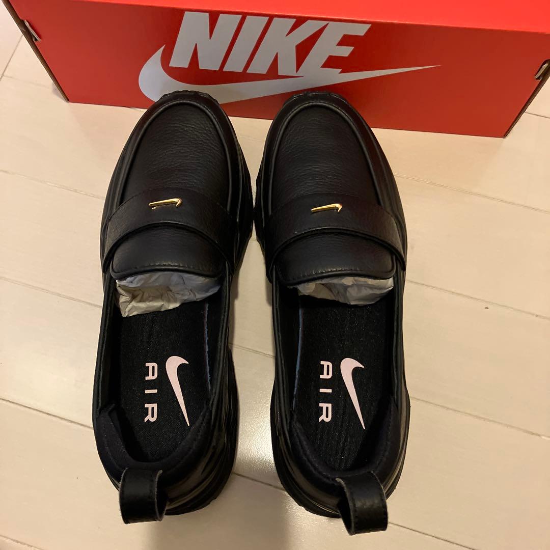 NIKE ウィメンズ エア マックス フェノメナ 黒 24cm