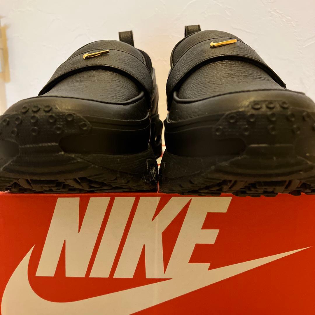 NIKE ウィメンズ エア マックス フェノメナ 黒 24cm