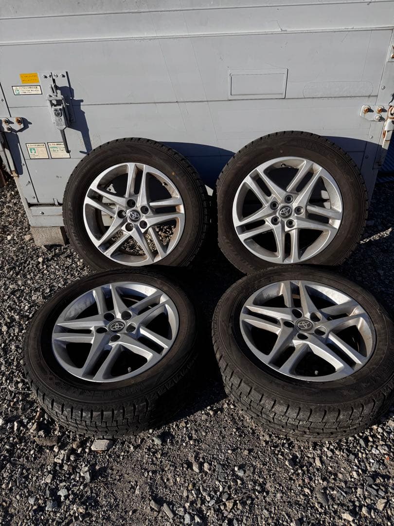 トヨタ CH-R純正ホイール(スタッドレス付)