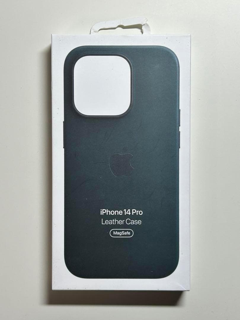 【新品】純正 iPhone 14 Pro レザーケース・フォレストグリーン①
