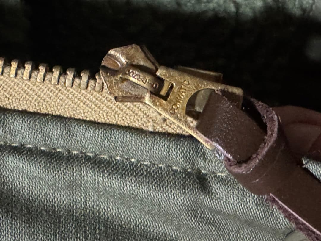 U.S. NAVY A－2デッキジャケット 　Lサイズ