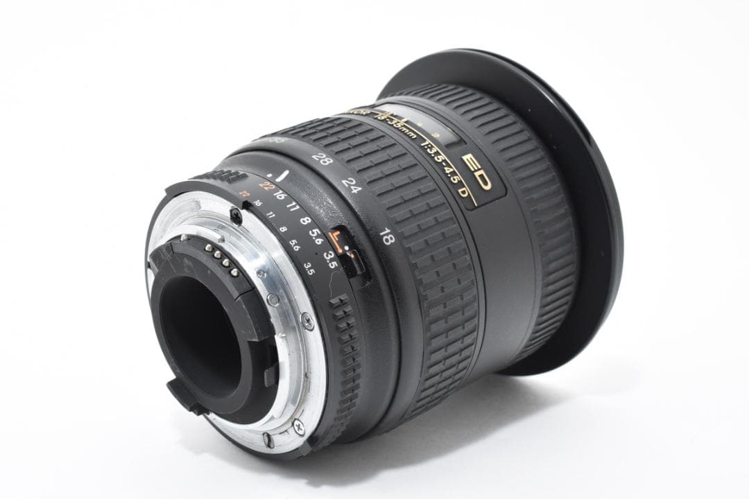 Nikon／レンズ　AF NIKKOR 18-35 F3.5-4.5D ED　D
