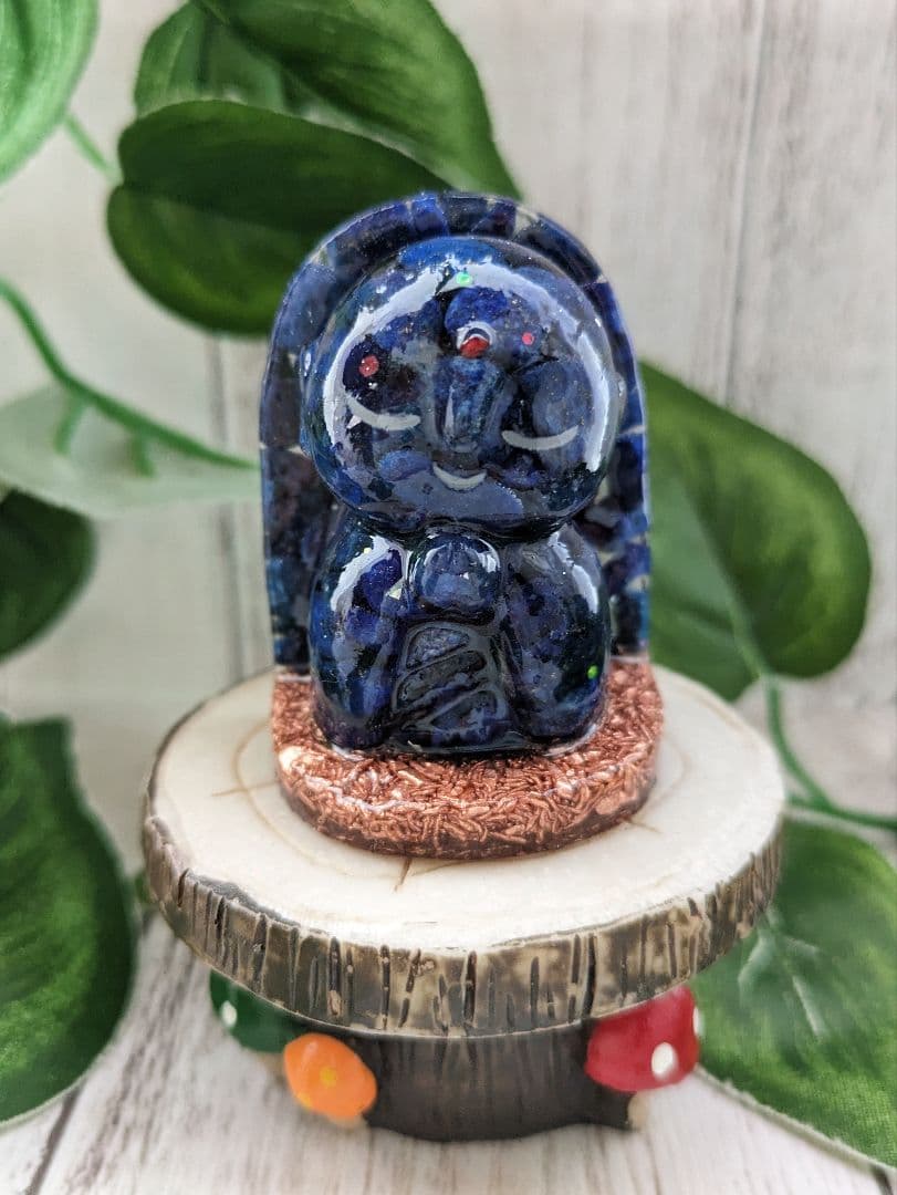 【やま】ライトカラーアメジストのかばちゃん形オルゴナイト☆他７点