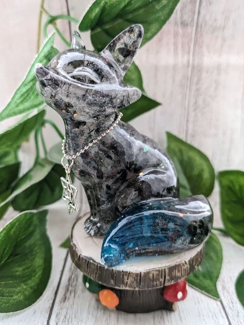 【やま】ライトカラーアメジストのかばちゃん形オルゴナイト☆他７点