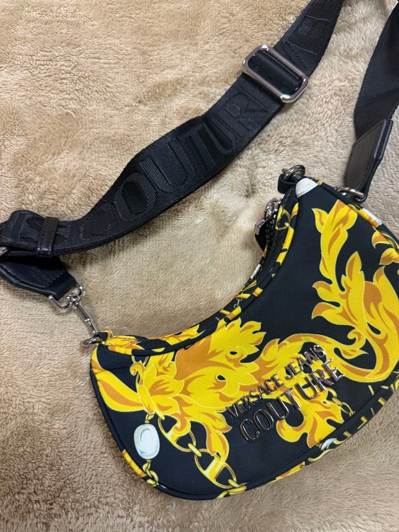 VERSACE JEANS COUTURE ボディバッグ