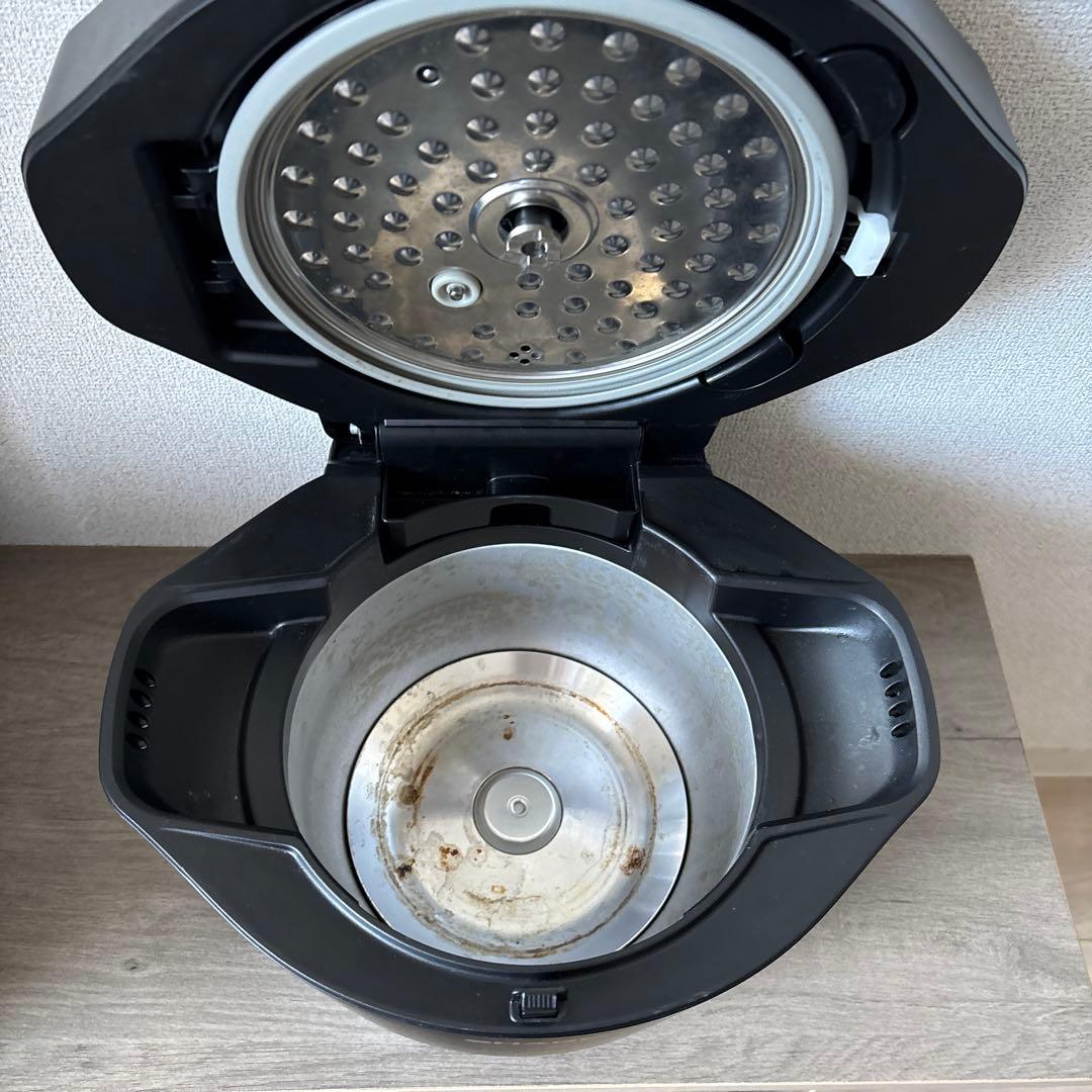 シャープ ヘルシオ ホットクック KN-HW16G 2〜4人用 1.6L容量