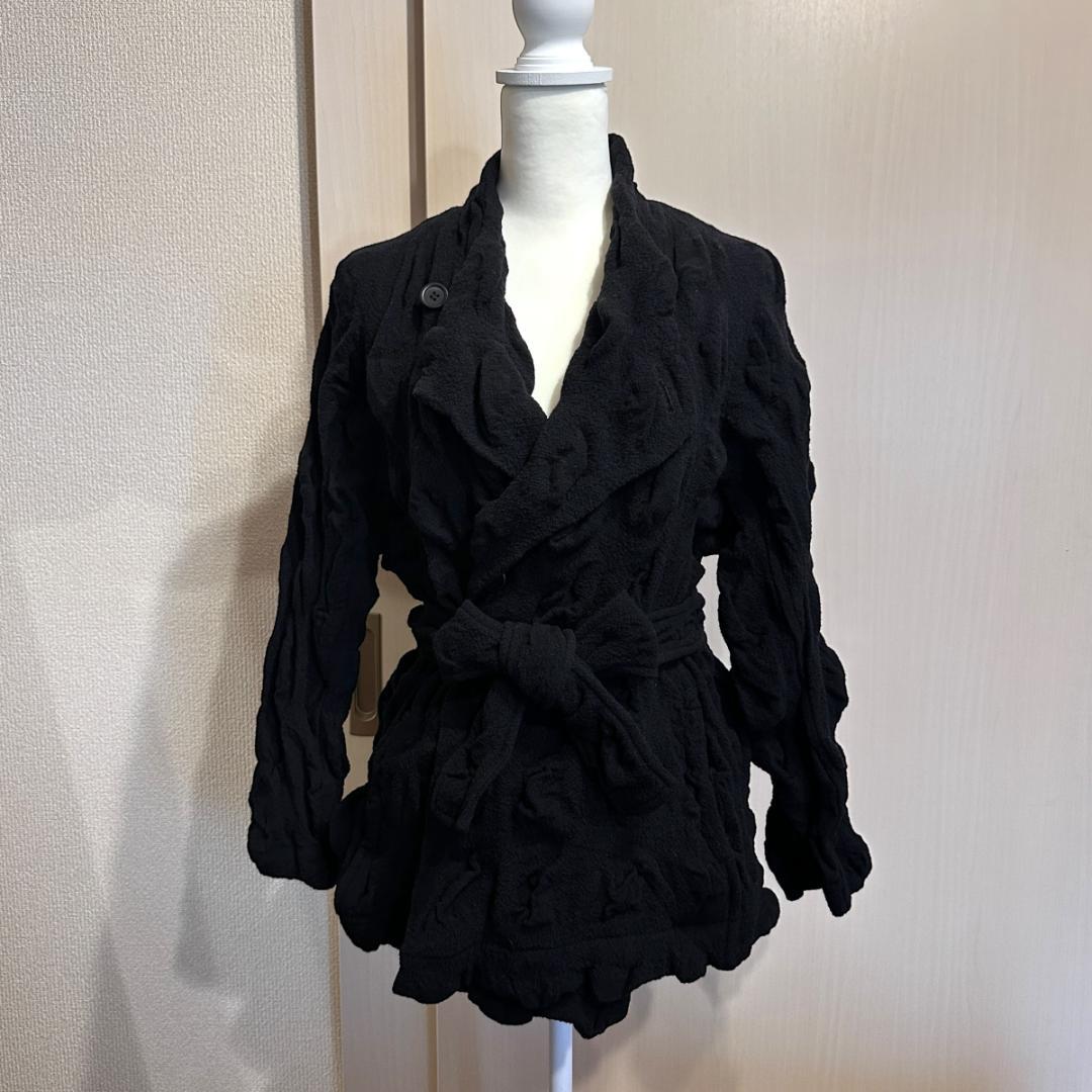 ISSEY MIYAKE　立体ウールカーディガン size2 HR0172