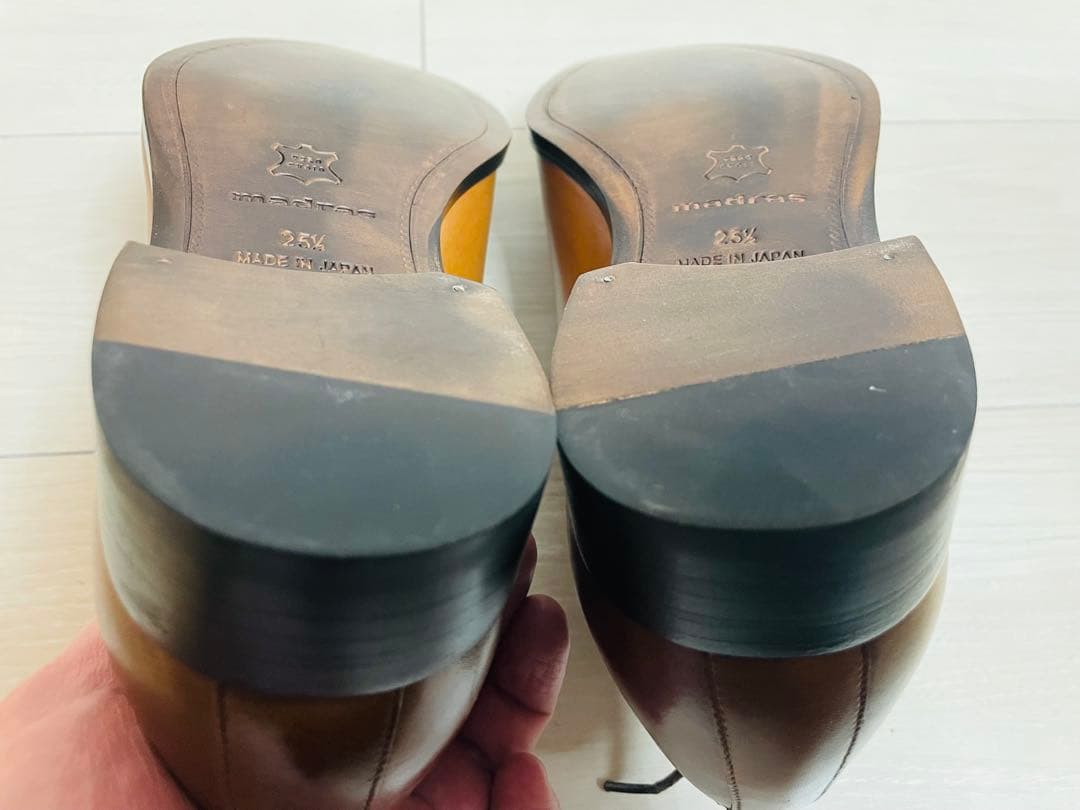 madrasマドラス新品・未使用ビジネスシューズ　マッケイ製法 革底25.5cm