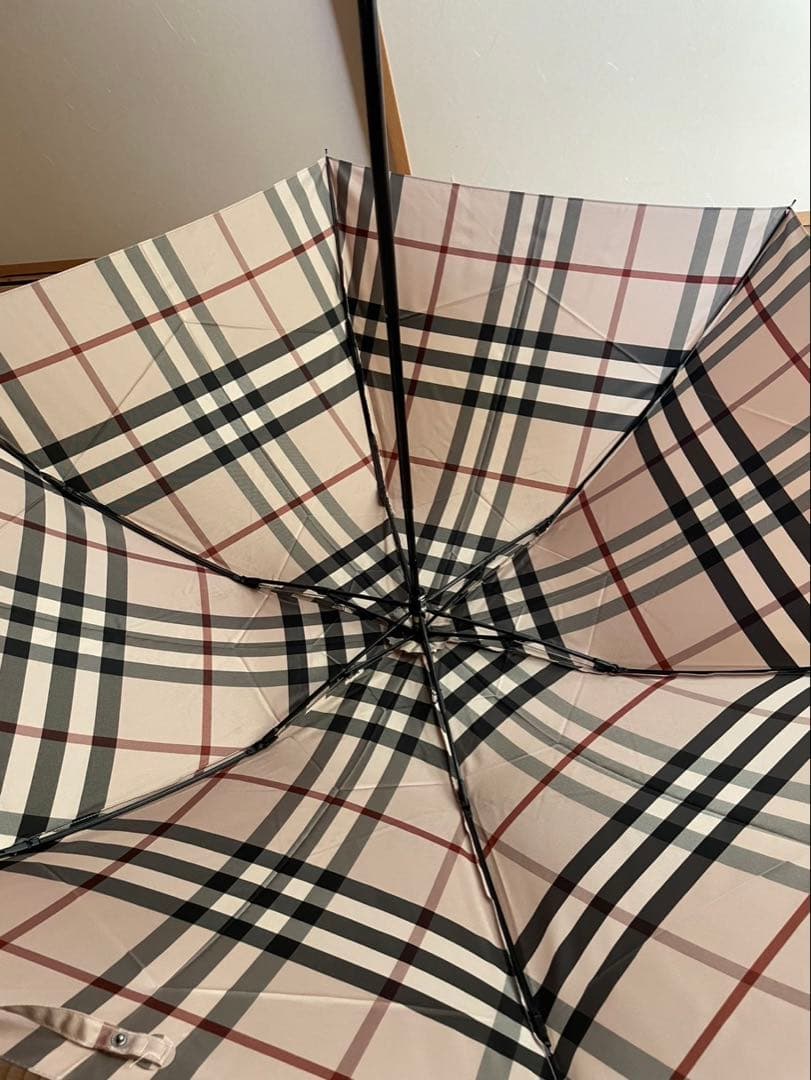 バーバリー傘　 百貨店購入　 タグは付いて無いですが未使用品です
