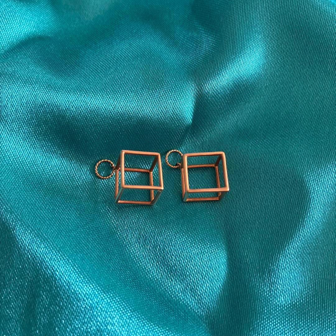 クアラントット Geometoria ピアス•イヤリングチャーム