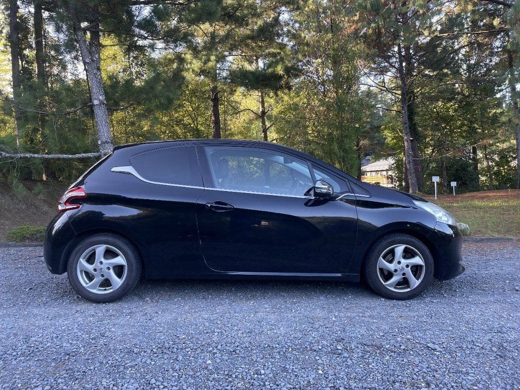 【最終】プジョー208 ５MT 車検切れ