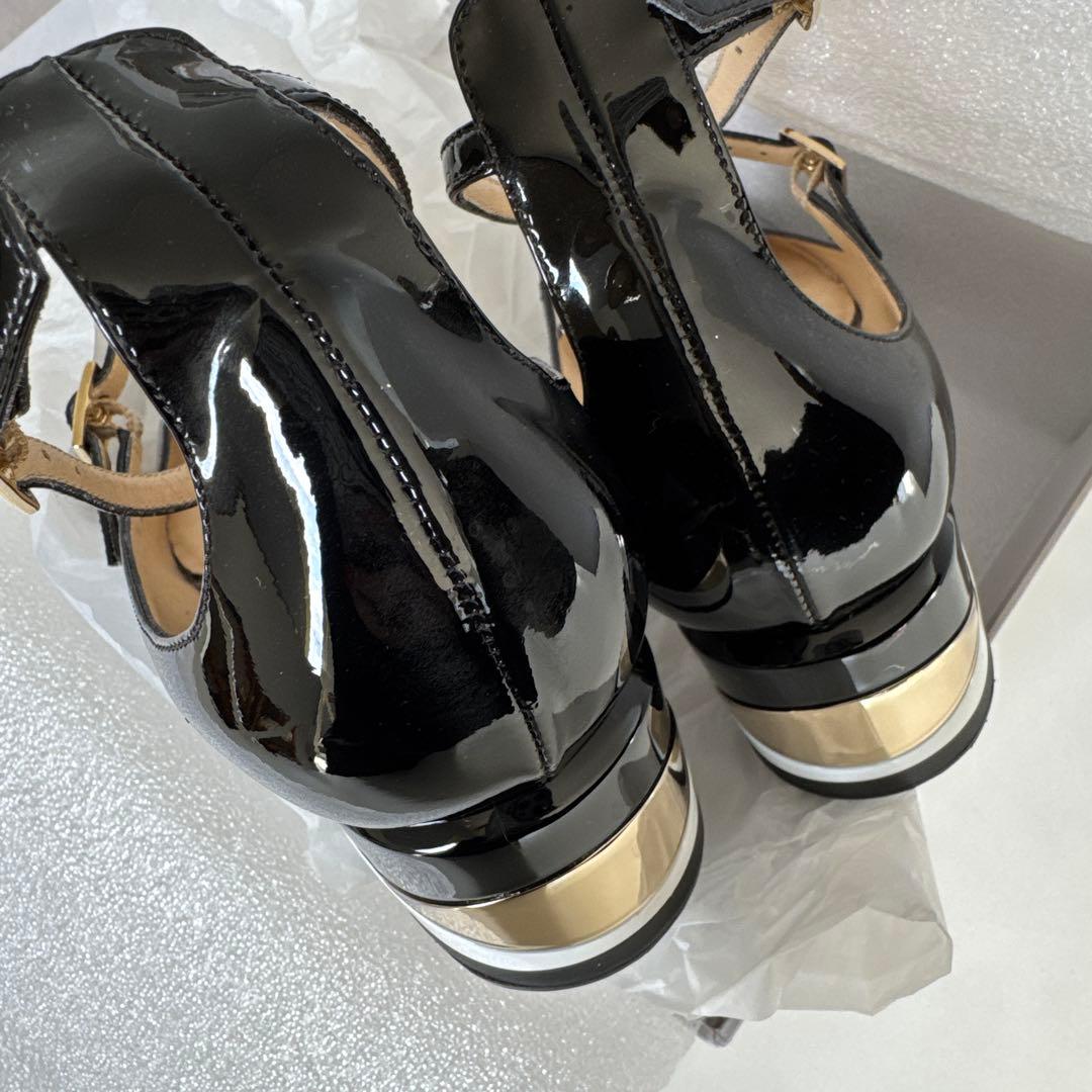 Jimmy Choo サンダル