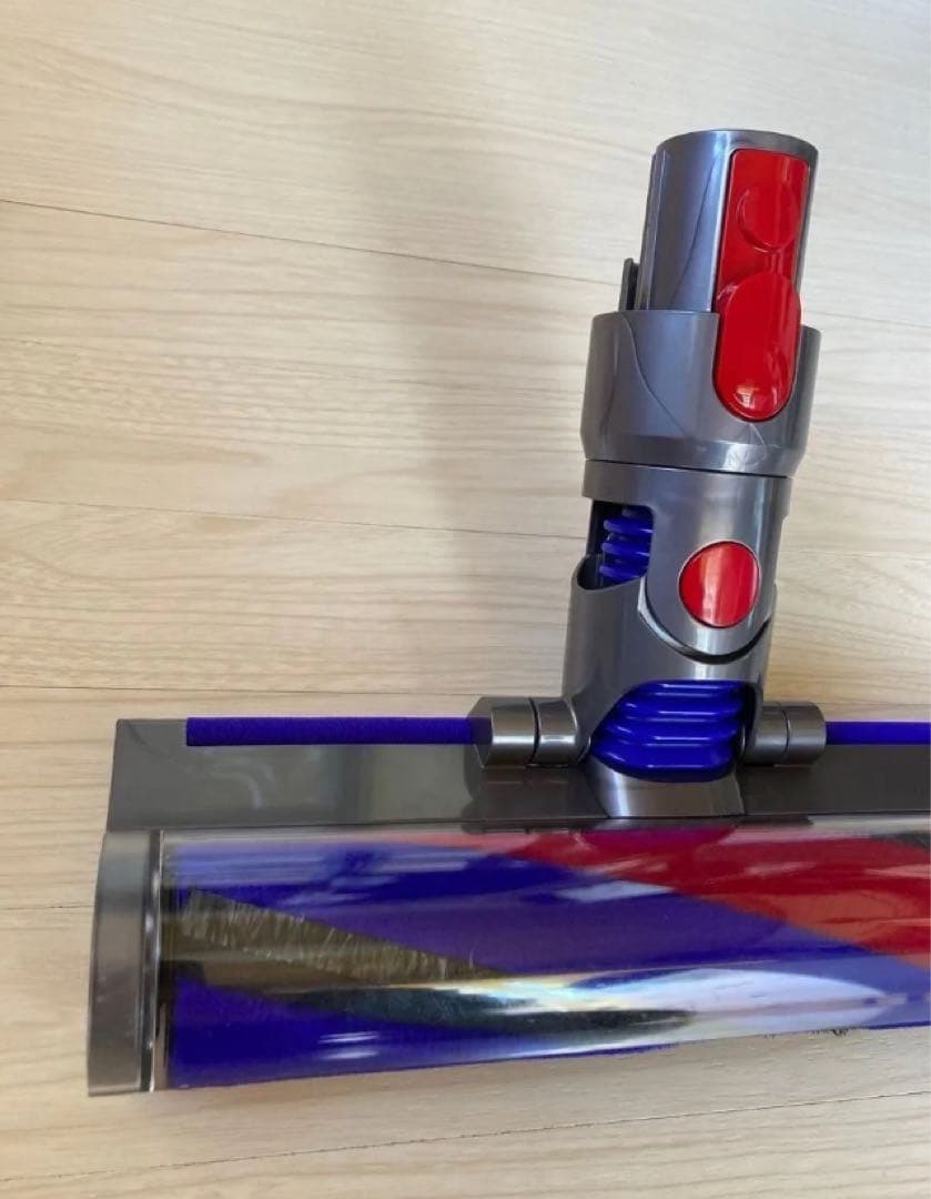 ダイソン掃除機　v8 slim ソフトローラークリーナーヘッド　美品