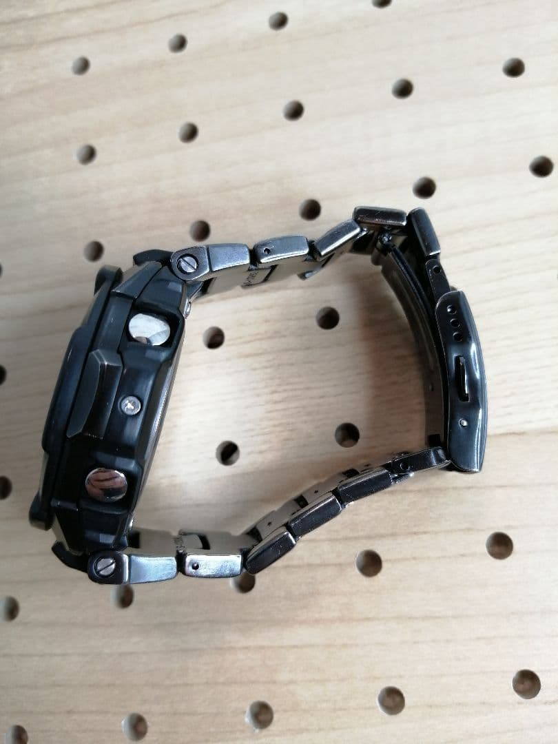 カシオ　G-shock GW-3500BD 洗浄済み