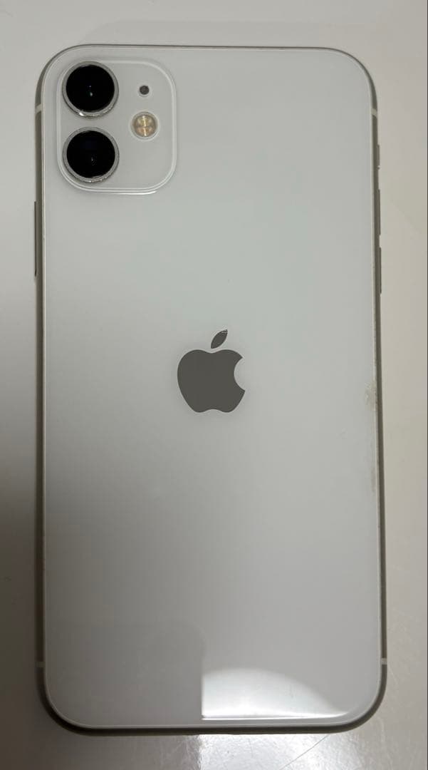 iPhone 11 ホワイト 白 本体