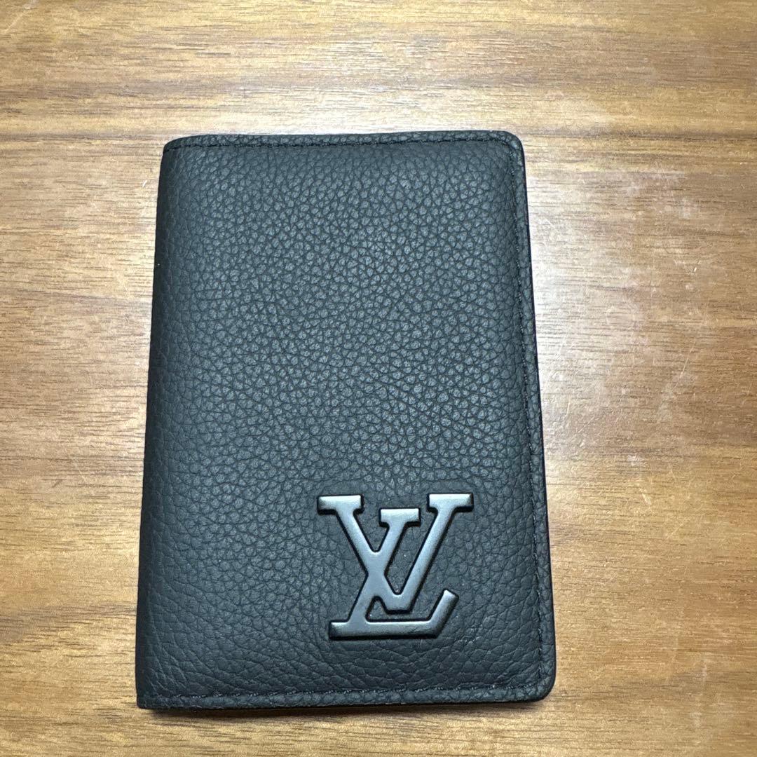 値下げ！Louis Vuitton ブラック 黒 名刺入れ ルイヴィトン