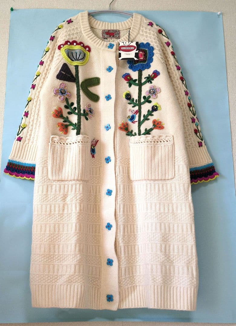 専用です。 アルベロベロ♥️ぶたさん花ビジュ刺繍 ウールロングカーディガン