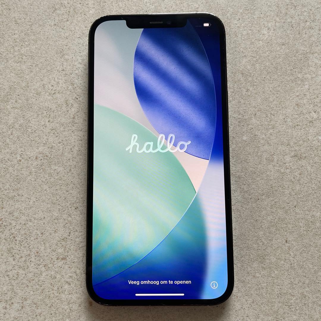 iPhone12ProMax SIMフリー256GBグラファイト 背面割れアリ