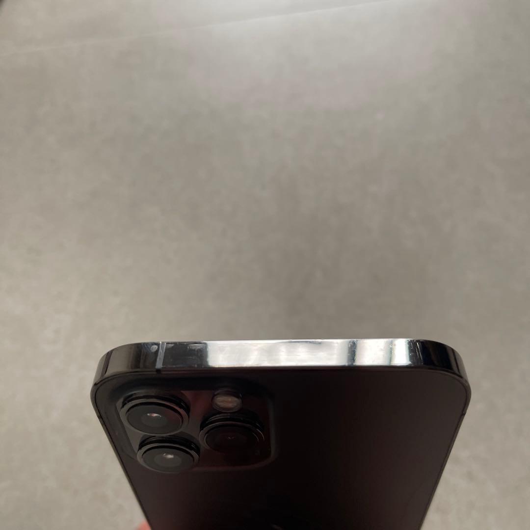 iPhone12ProMax SIMフリー256GBグラファイト 背面割れアリ