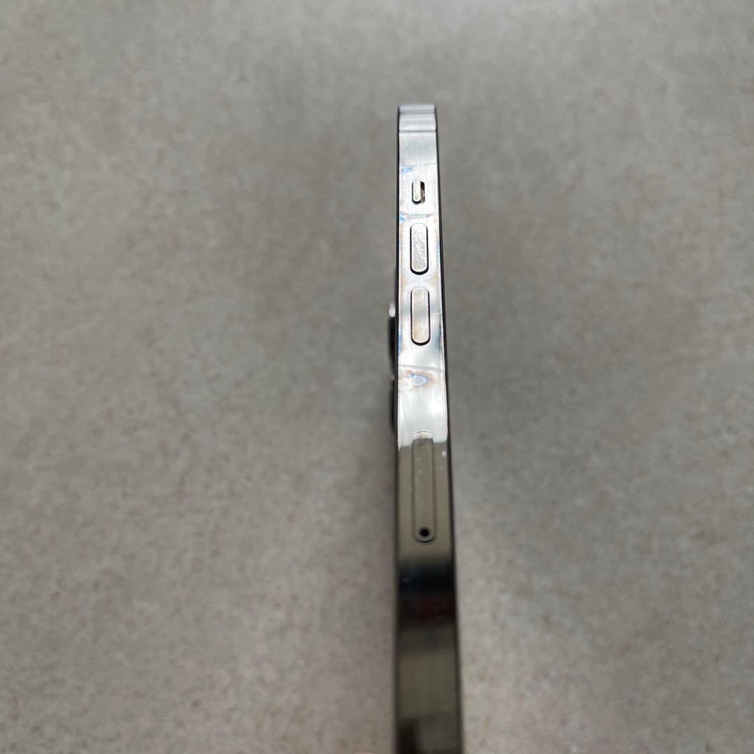 iPhone12ProMax SIMフリー256GBグラファイト 背面割れアリ