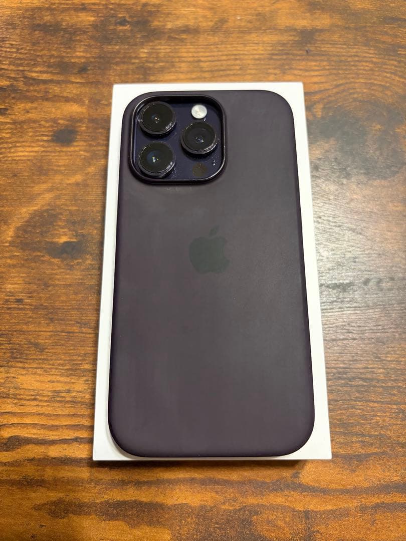 D*D様 iPhone14pro ディープパープル