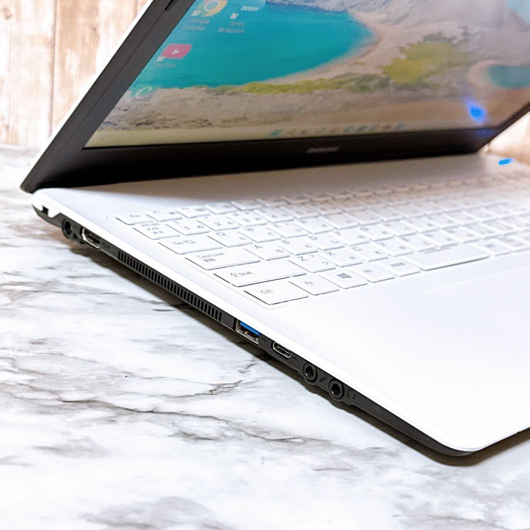 すぐ使えるノートパソコン‼高性能i7＆爆速SSD/メモリ8GB✨カメラ付き