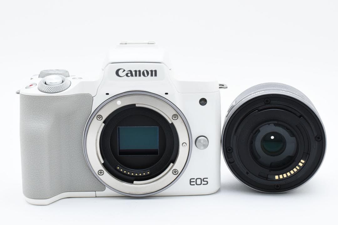 ■ショット数2000回以下■美品■キャノン Kiss M