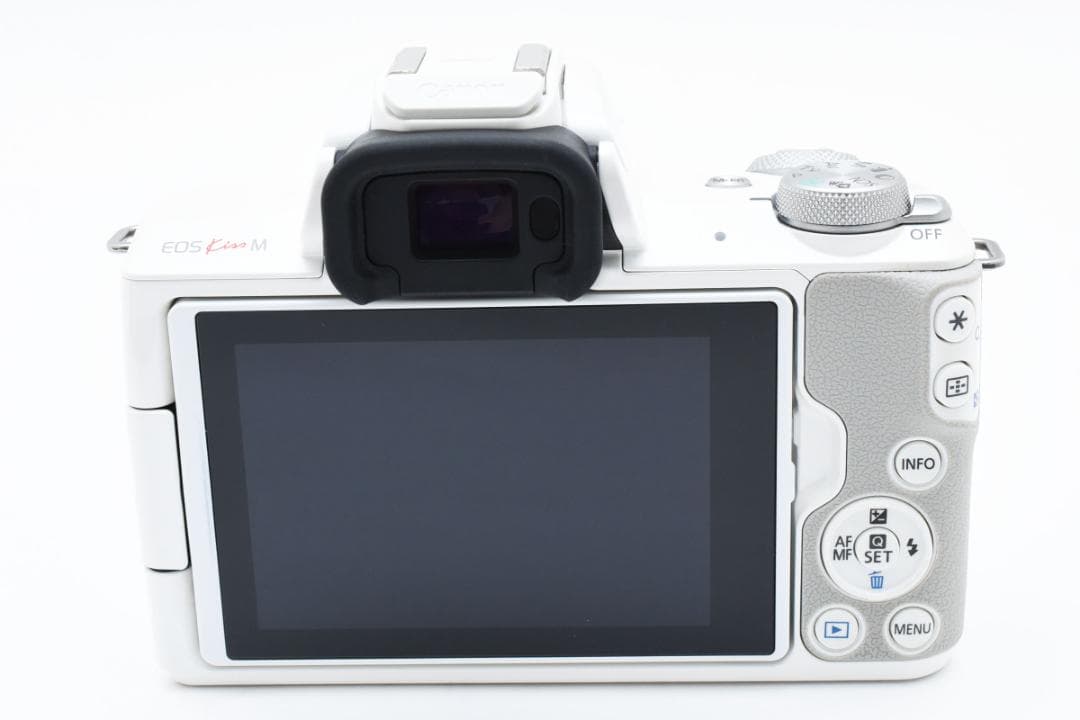 ■ショット数2000回以下■美品■キャノン Kiss M