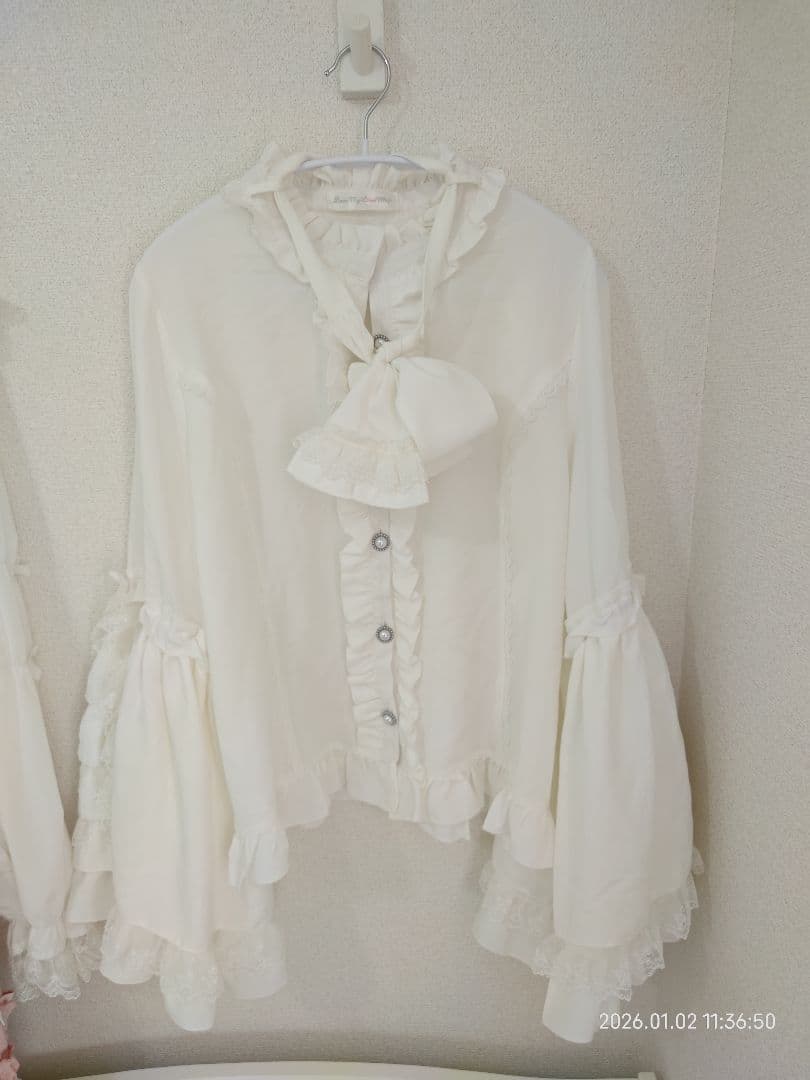 DearMyLove フリルハイネックレースリボンプリンセスブラウス