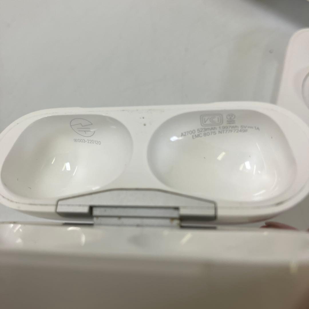 AirPods Pro 第2世代 MQD83J/A ワイヤレスイヤホン