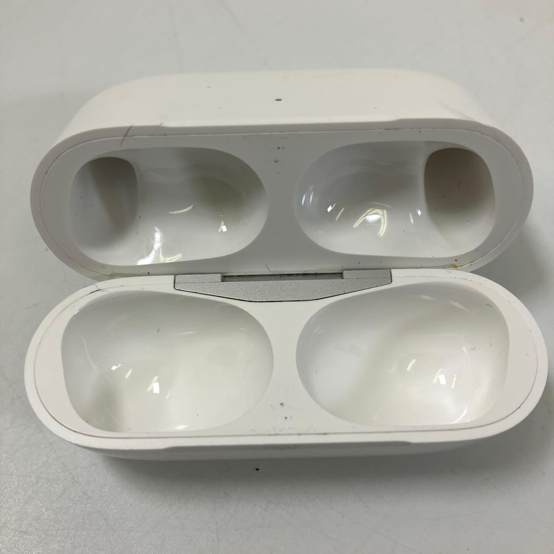 AirPods Pro 第2世代 MQD83J/A ワイヤレスイヤホン