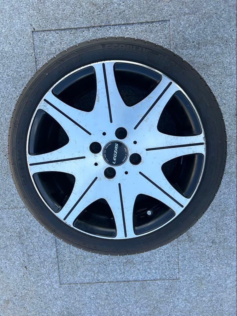 15インチ 6.5J LEGZAS