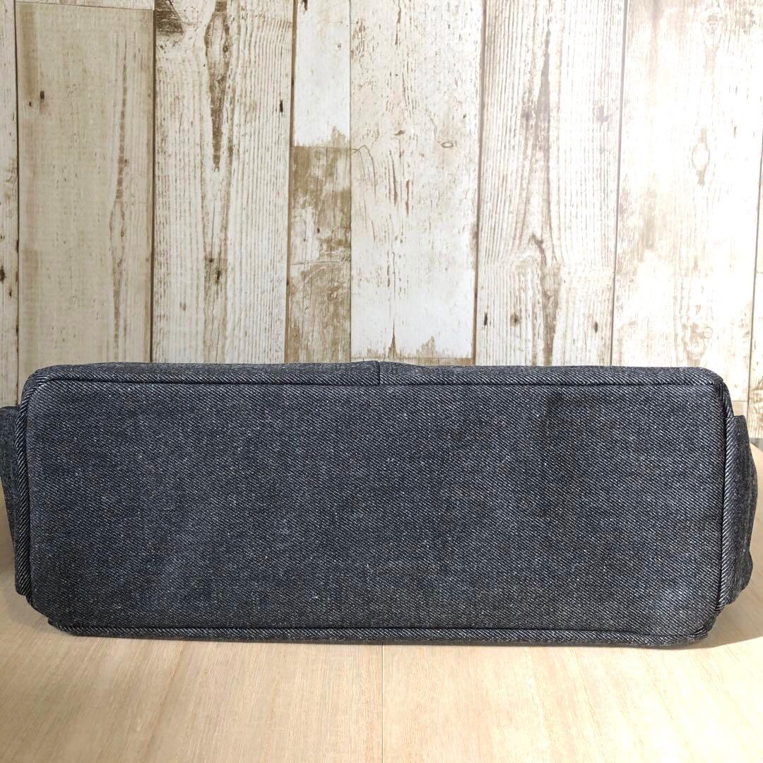 ダル　デニムトートバッグ　ブラック　ゴールド　A4サイズ　両開きファスナー