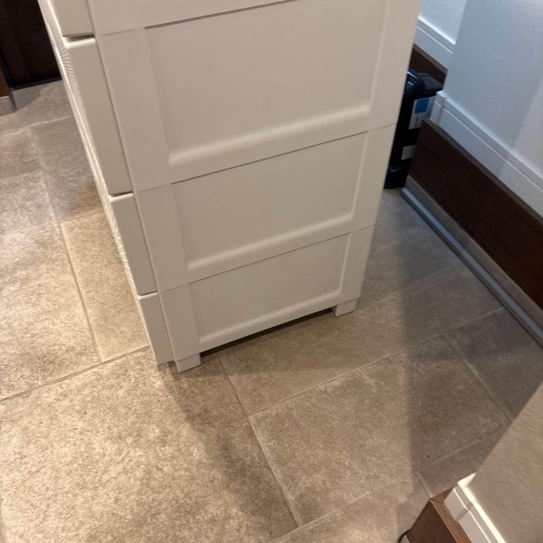 ホワイト 6段チェスト プラスチック製