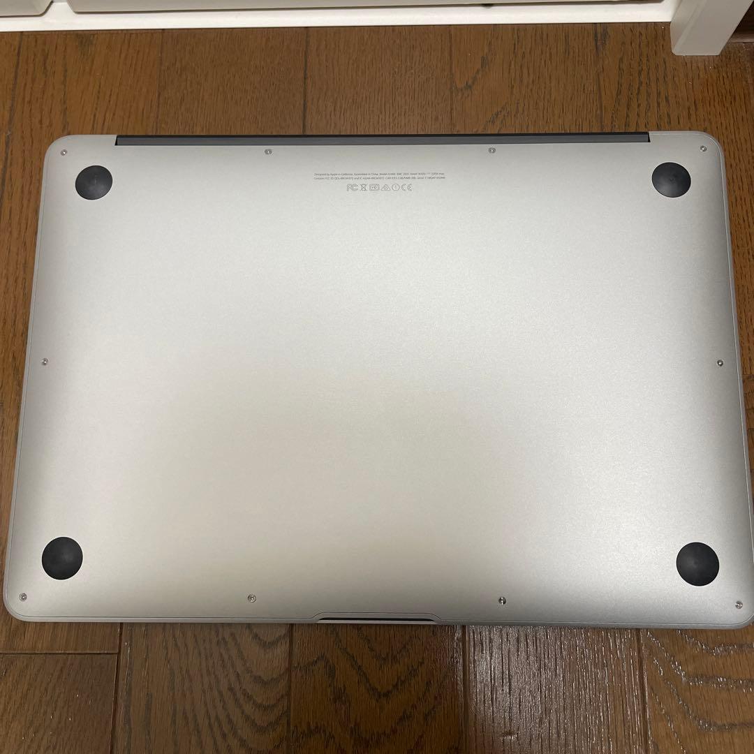 おまけ付き　美品　充電回数少　Macbook Air 2015 128GB