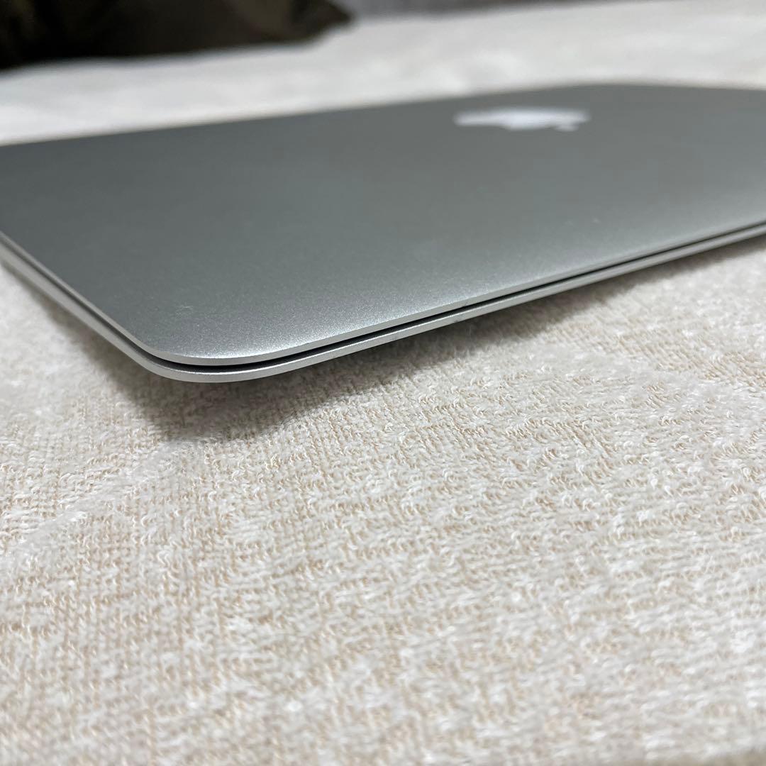 おまけ付き　美品　充電回数少　Macbook Air 2015 128GB